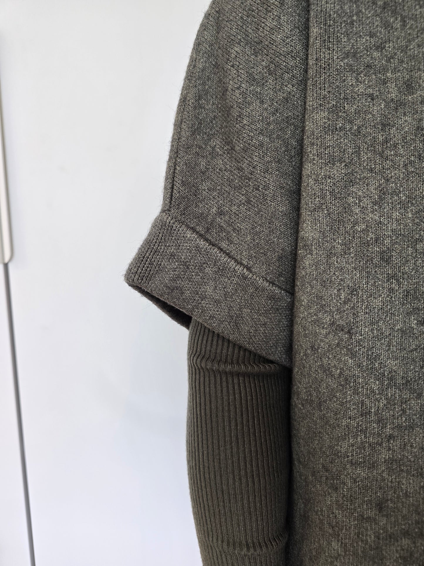 Eleganter Poncho