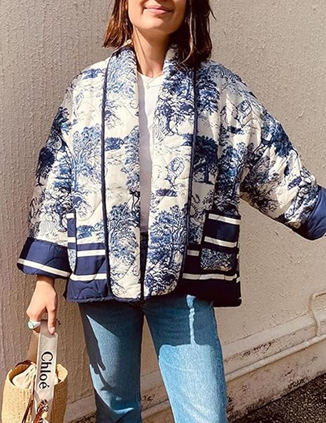 Damen Steppjacke im Toile de Jouy Design – Eleganz trifft Komfort