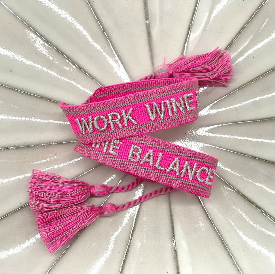WORK WINE BALANCE Statement Armband gewebt im Boho Style