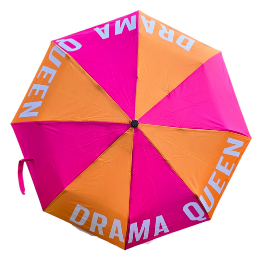 Stylischer Regenschirm mit Spruch – DRAMA QUEEN