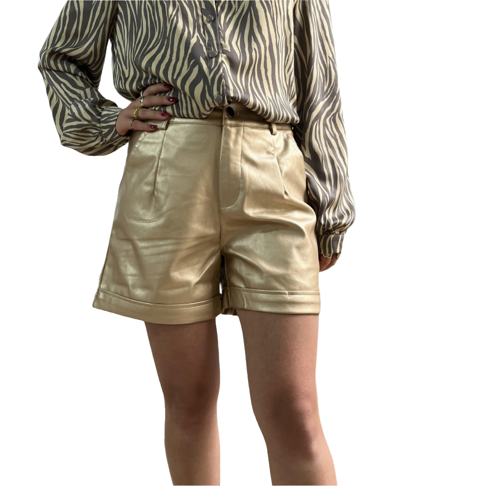Shorts aus Kunstlederoptik - Gold