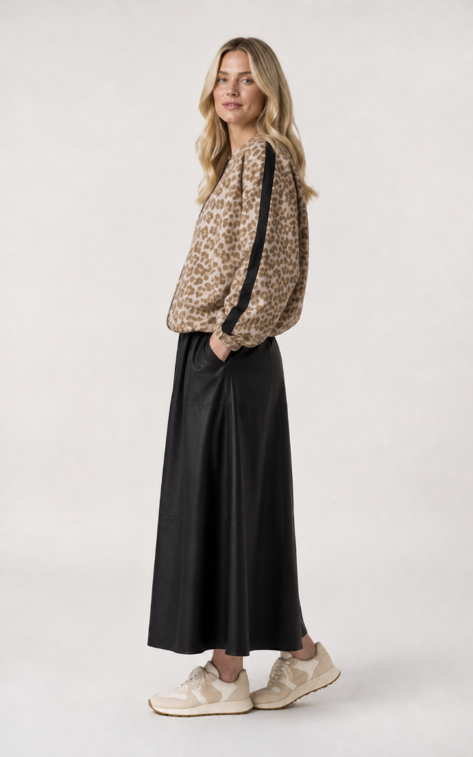 Stylische Sweater Jacke Animal Leo Print