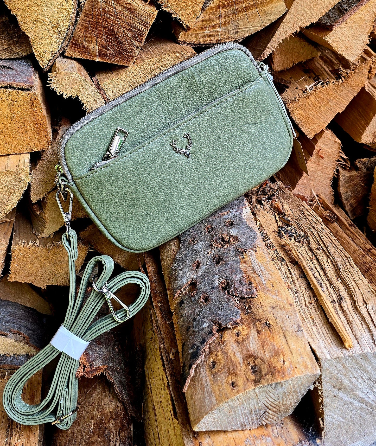Trachtentasche Damen versch. Farben – Dirndltasche mit Hirsch | Tasche für Oktoberfest & Volksfest
