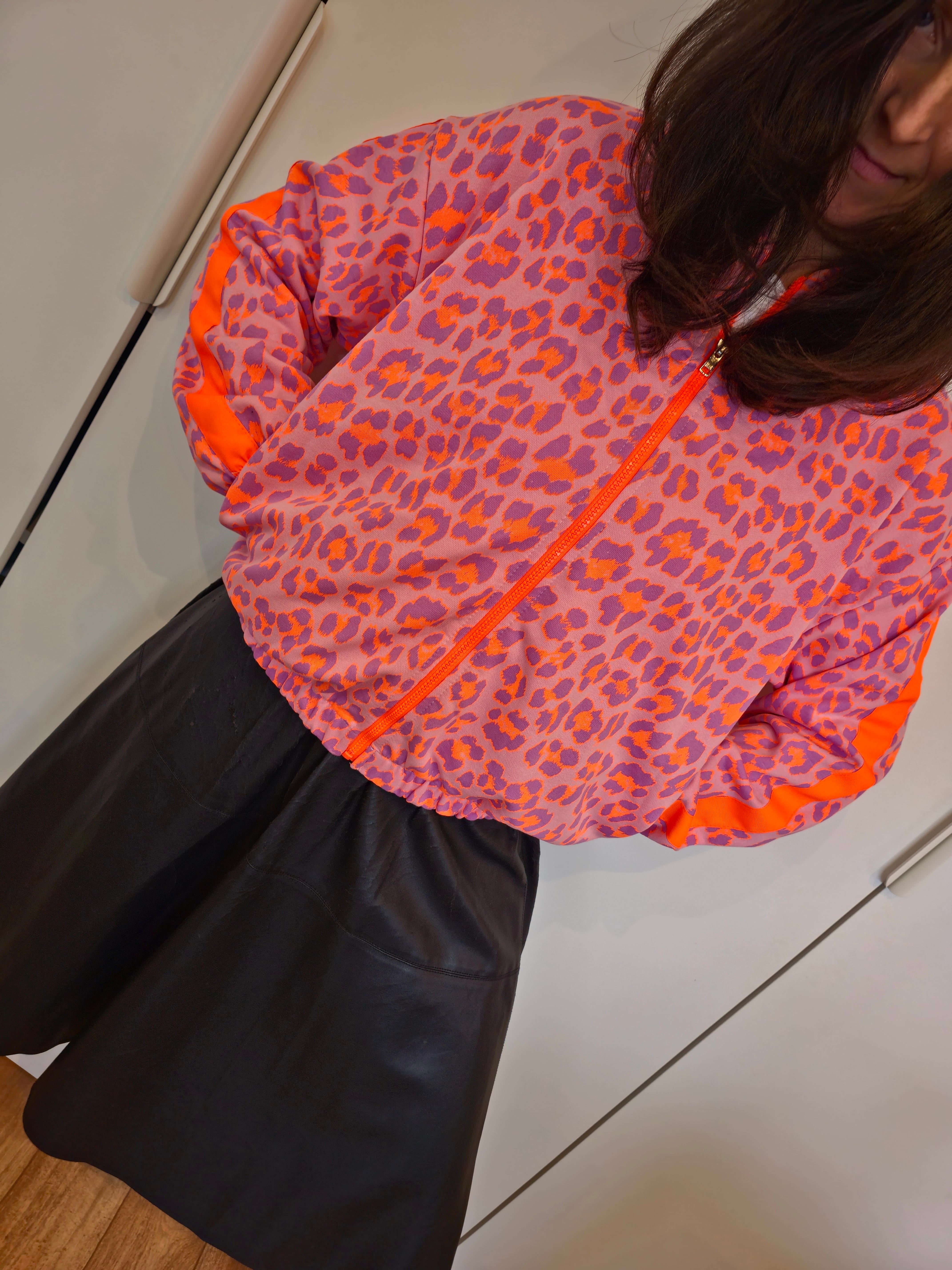 Stylische Sweater Jacke Animal Print