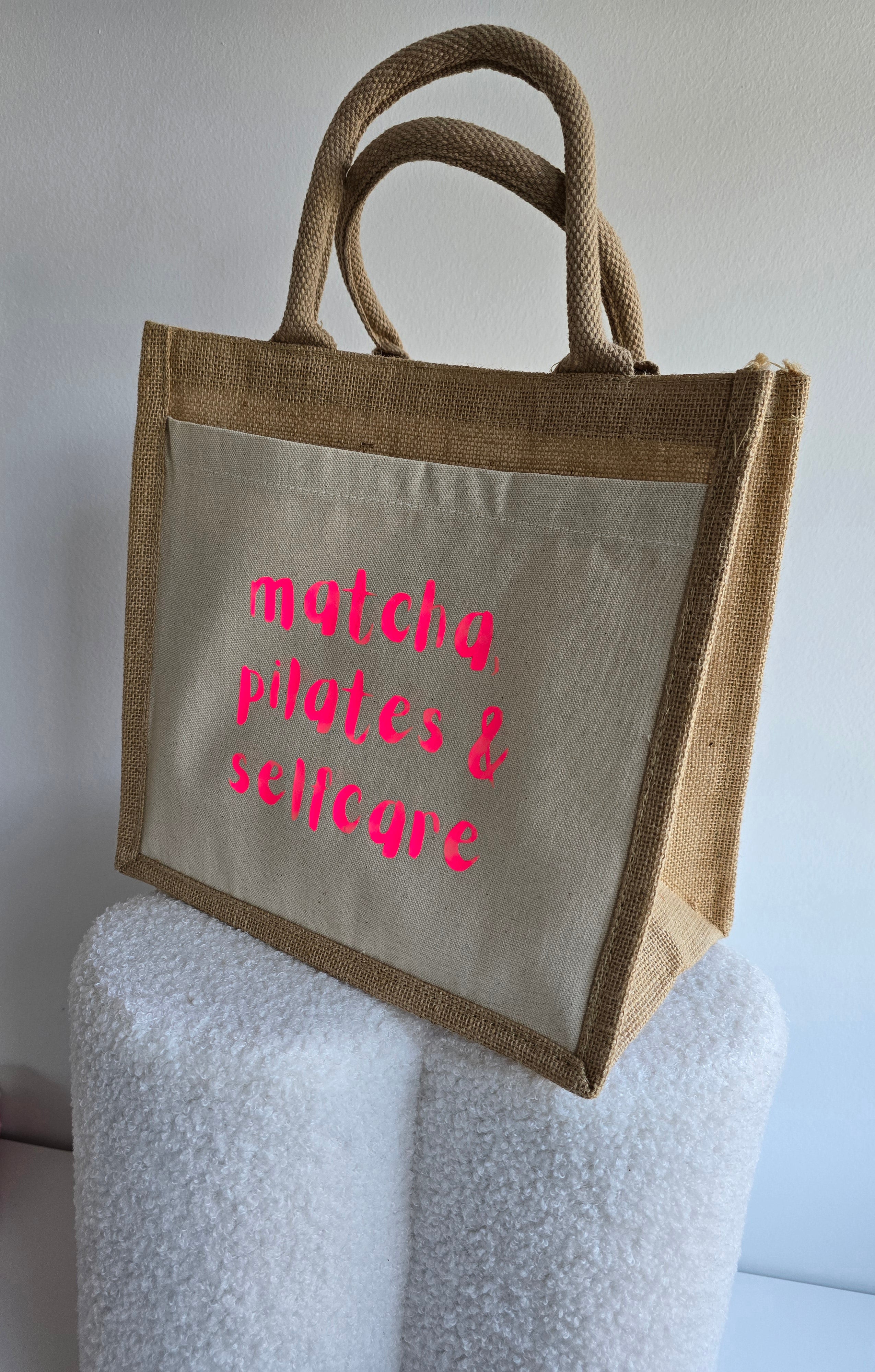 Jutetasche matcha, pilates & selfcare neonpink