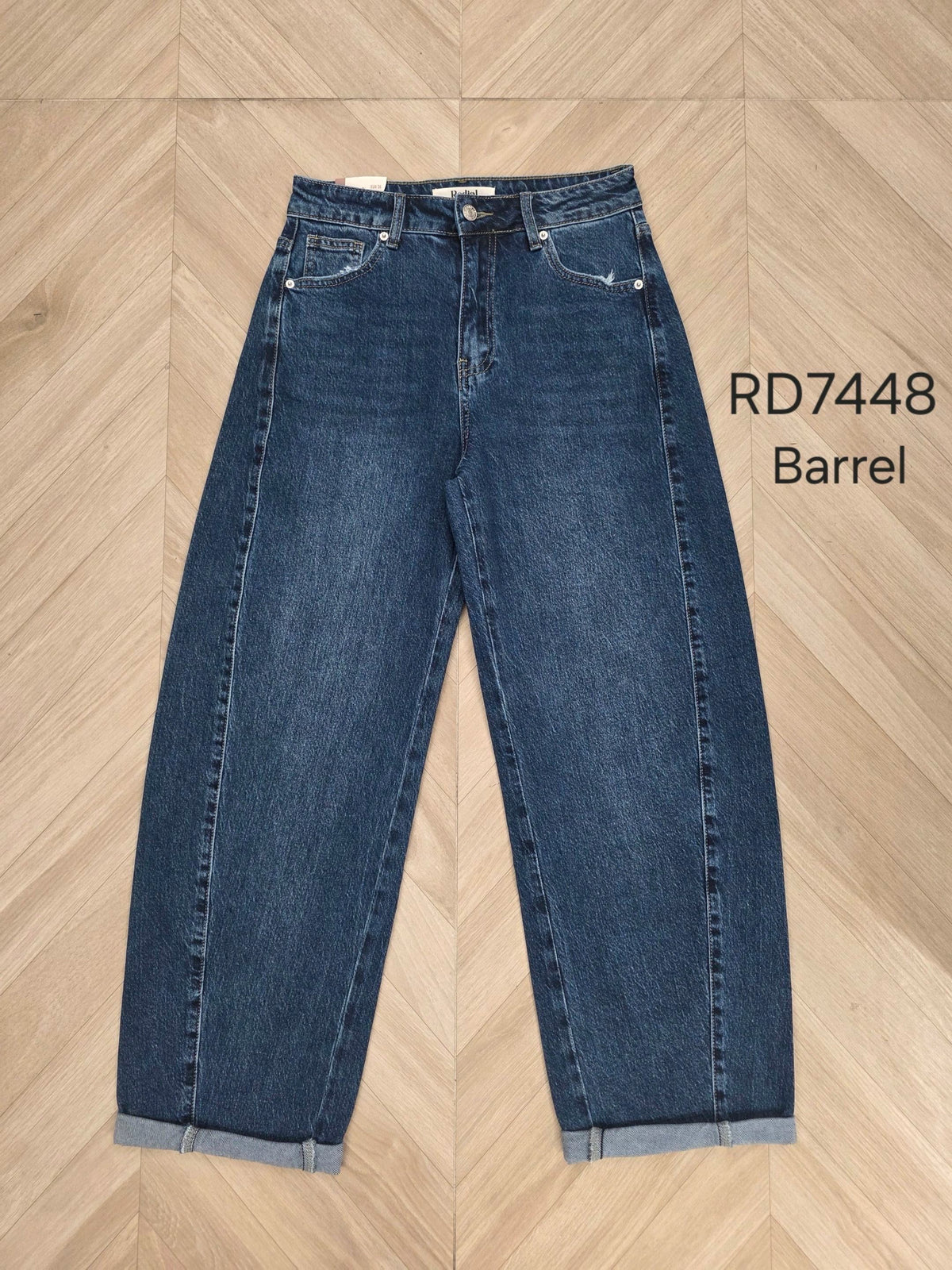 Barrel Jeans