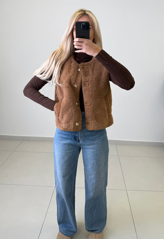 Teddy Weste mit goldenen Knöpfen