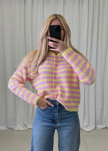 Cardigan Stripe Heart