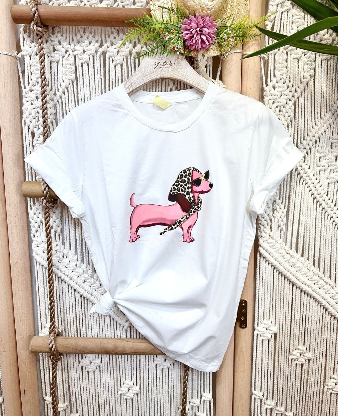 Damen T-Shirt „Fashion Dackel“ – mit Sonnenbrille & Leo-Schal | versch. Farben