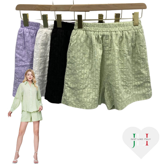 Sommer-Shorts in verschiedenen Farben