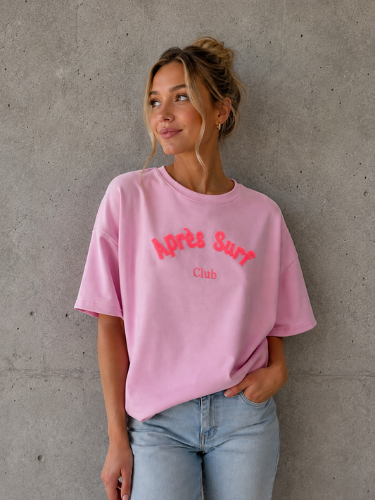 Oversize Sweater "Après Surf Club" – Bouclé-Stickerei, Sommer Look