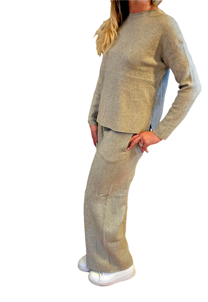 Cozy Strick 2-Teiler mit Streifen