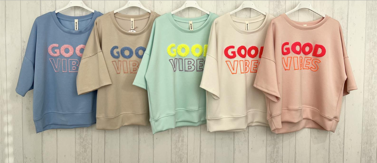 Trend-T-Shirt „Good Vibes“ – Lässiger Style mit positiver Message