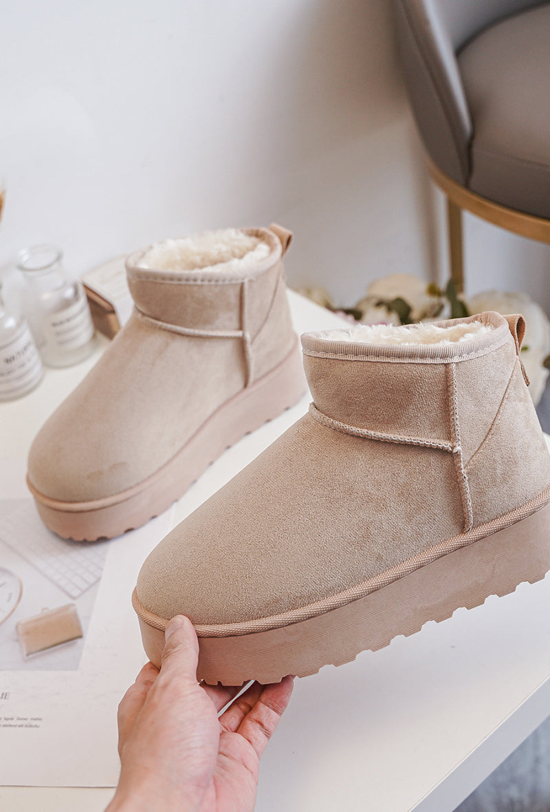 Winterboots Flauschi Beige
