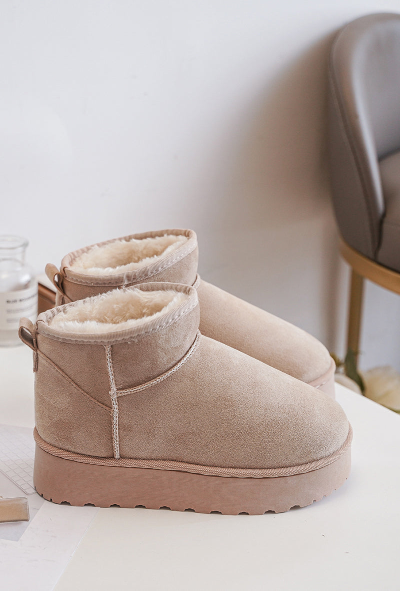 Winterboots Flauschi Beige