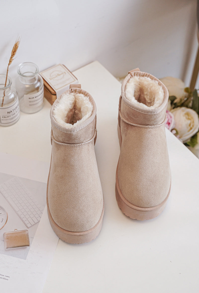 Winterboots Flauschi Beige